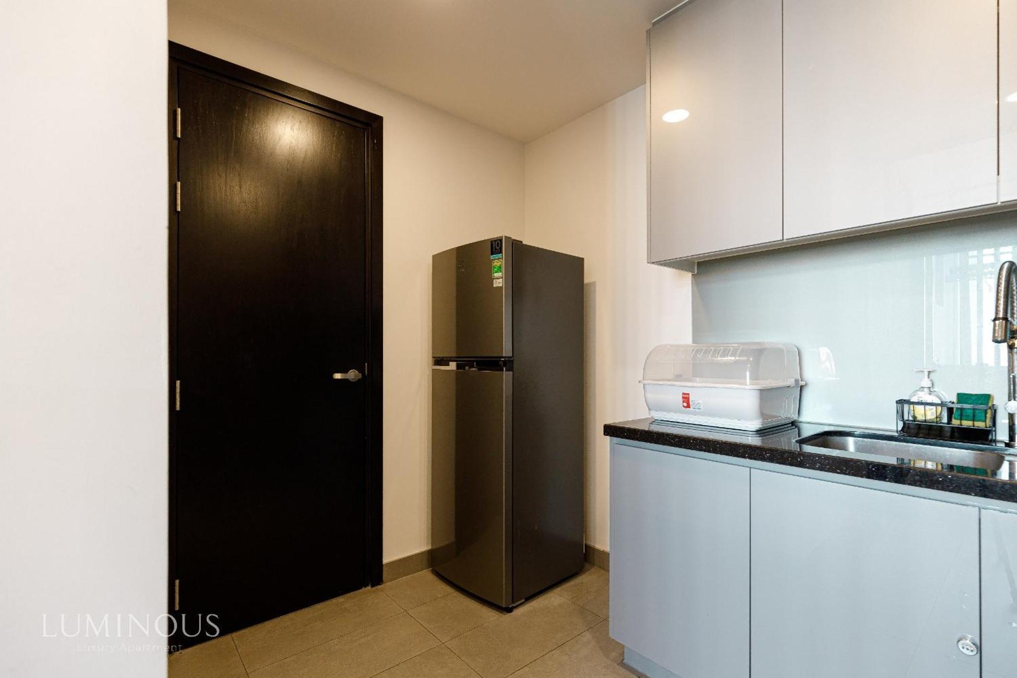 Exclusive 2-3 Bedroom In District 1 Free Pool Gym Sauna *