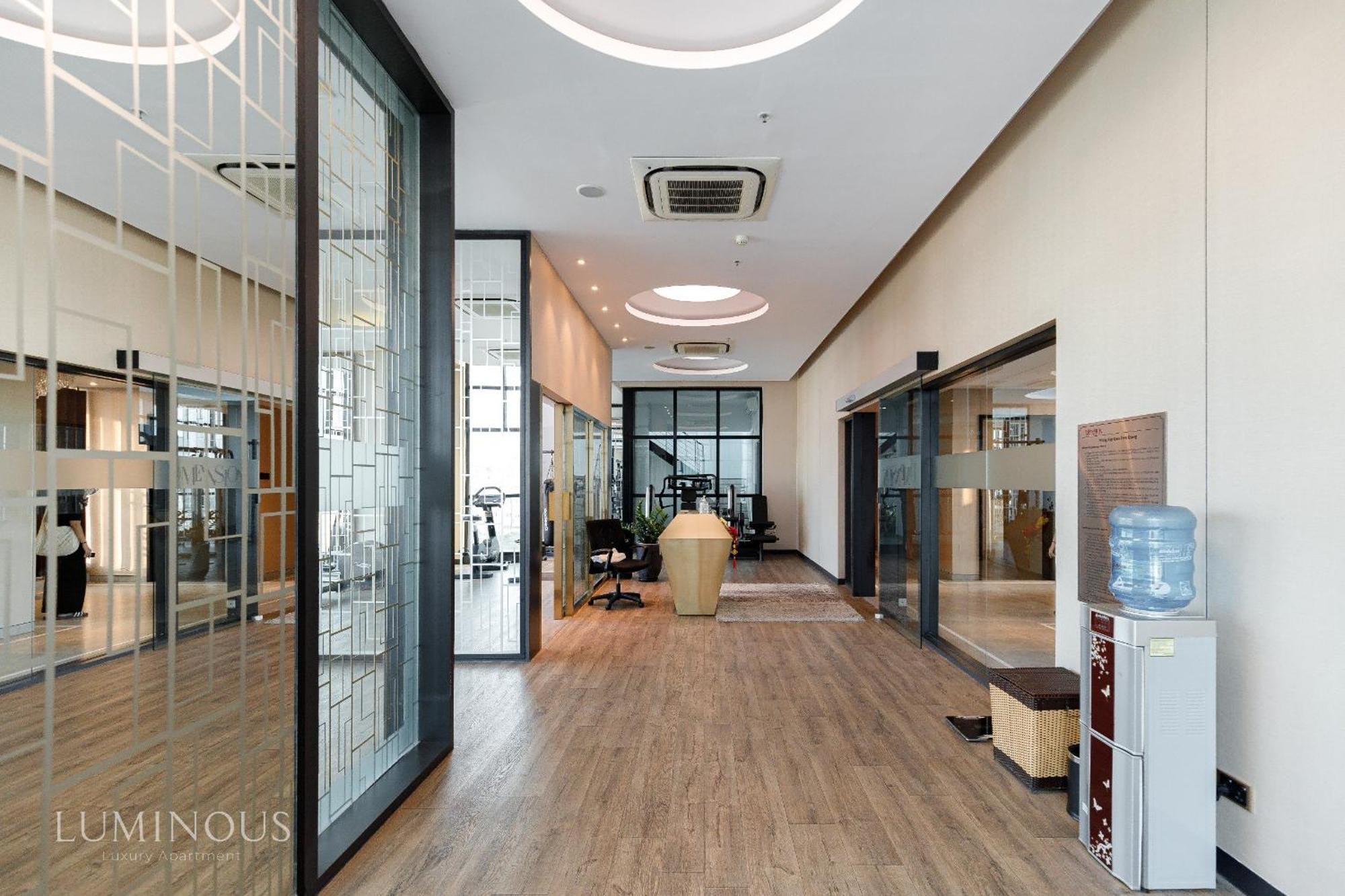 Apartment Exclusive 2-3 Bedroom In District 1 Free Pool Gym Sauna *