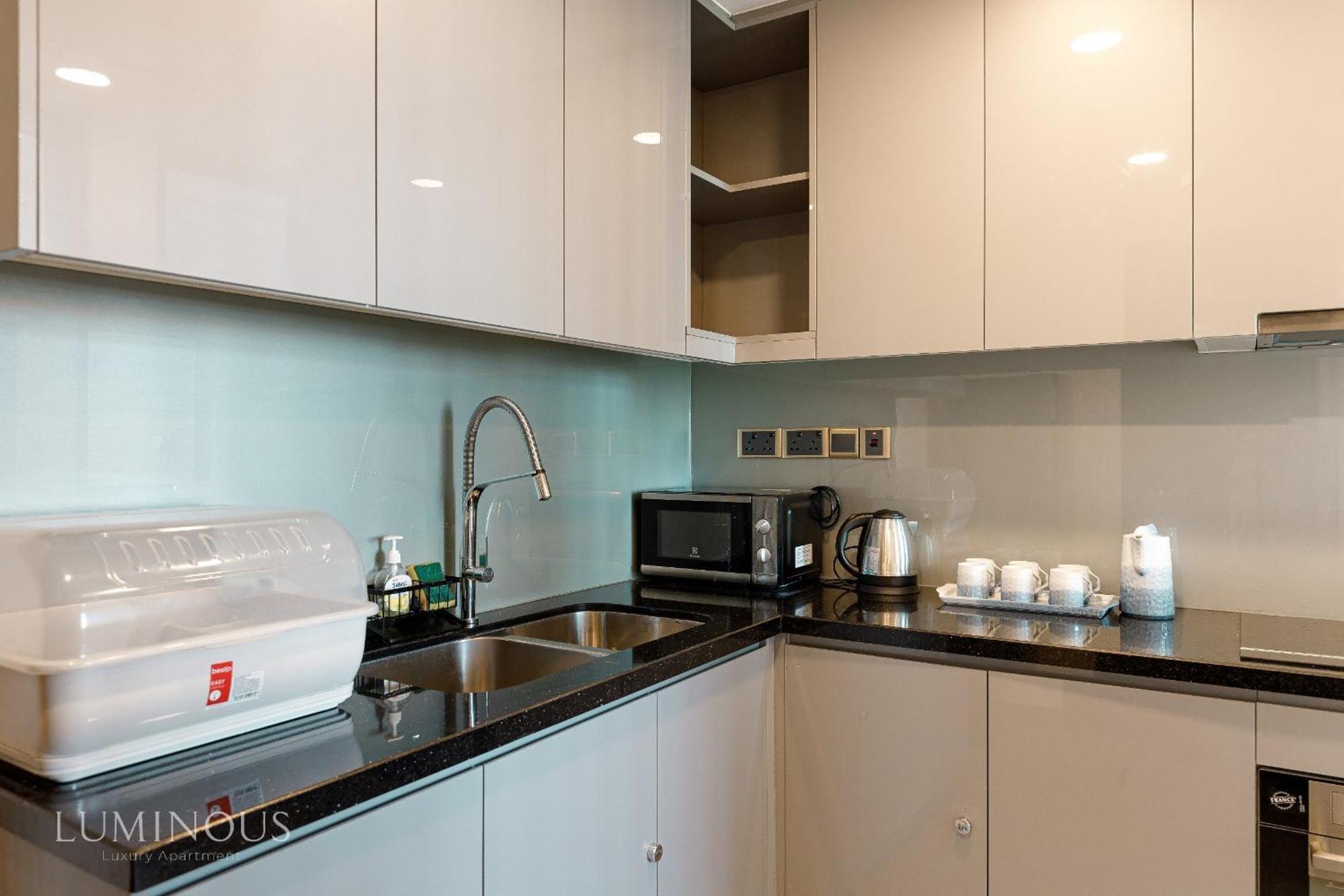 Exclusive 2-3 Bedroom In District 1 Free Pool Gym Sauna Ho Chi Minh City