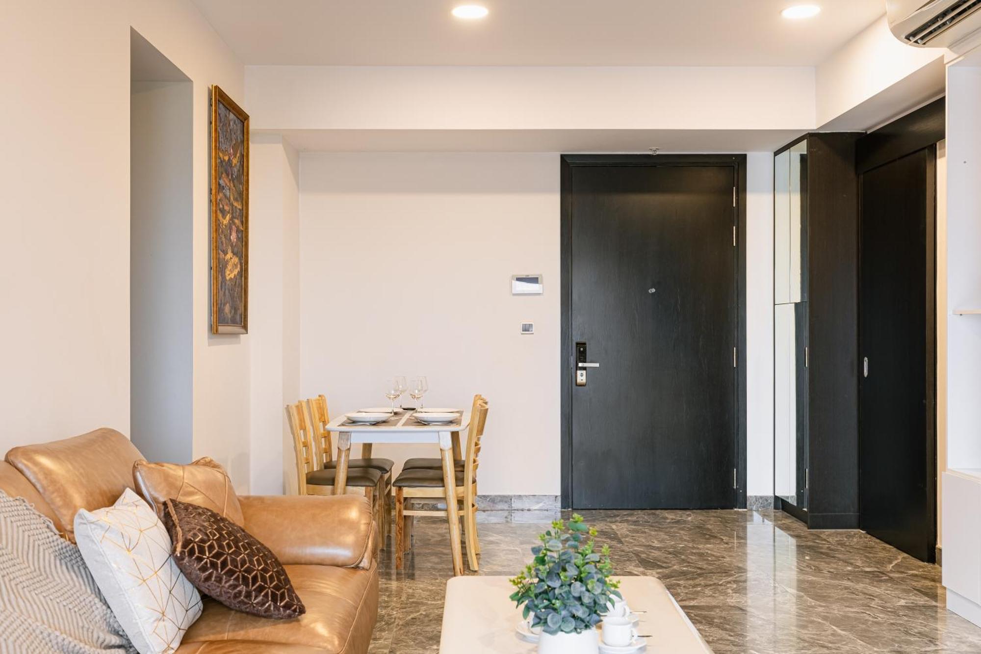 Căn hộ Exclusive 2-3 Bedroom In District 1 Free Pool Gym Sauna TP. Hồ Chí Minh